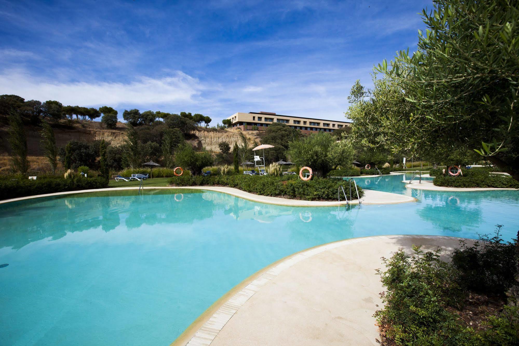 Vincci Valdecanas Golf El Gordo Exterior photo